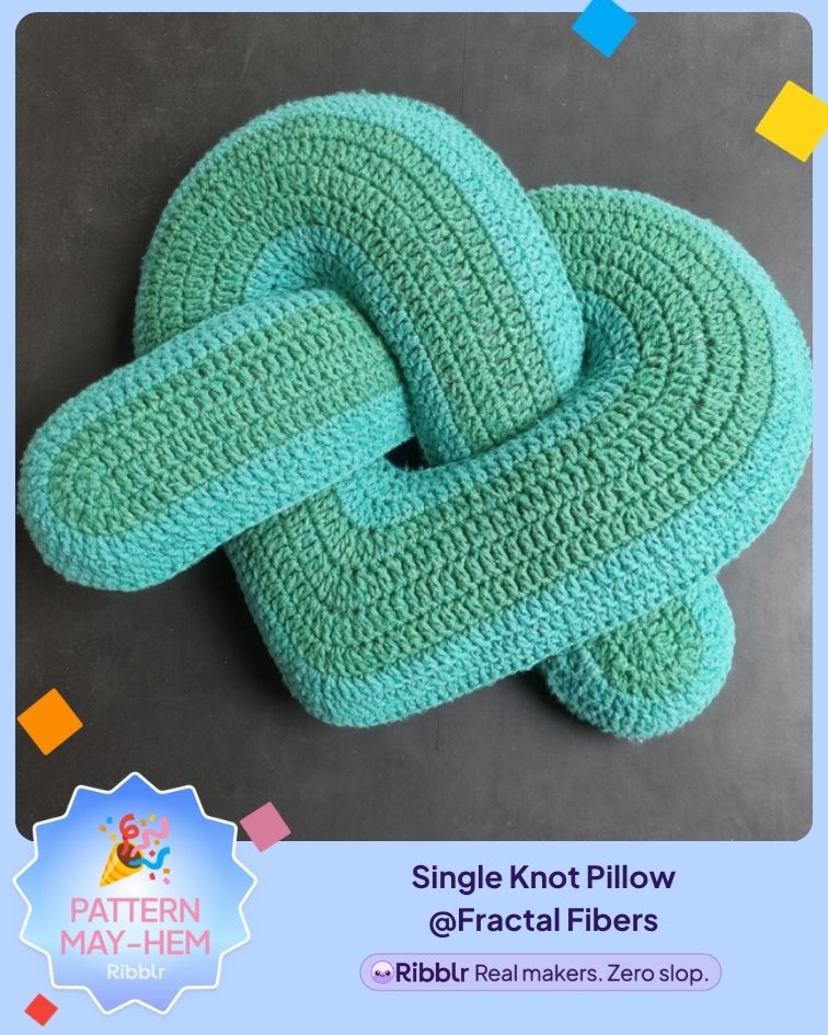Single Knot Pillow