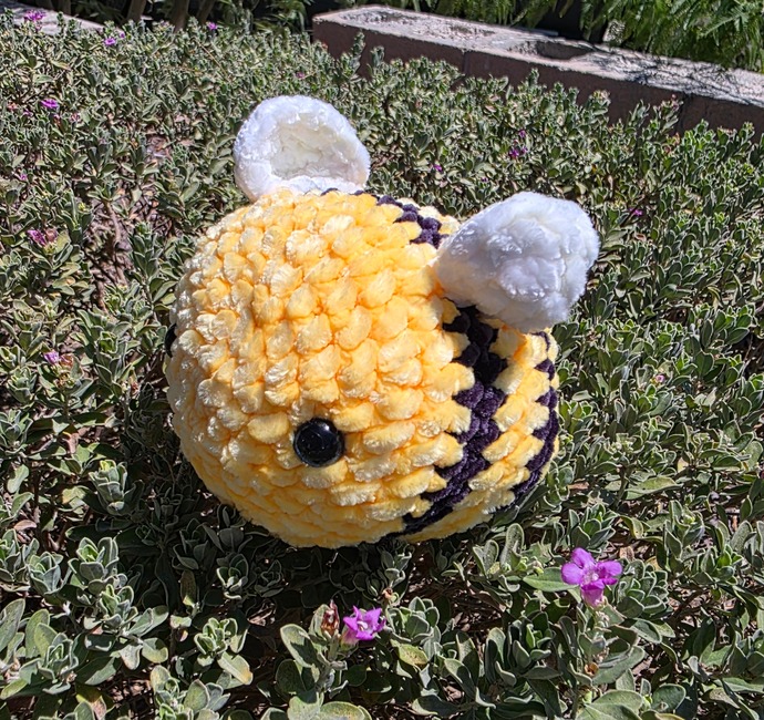 Rissa76's make photo for Benny The Bee