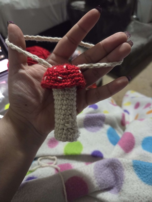 Pandagirl264's make photo for Lipbalm/Chapstick mushroom holder