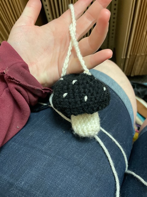 laneybug20041103's make photo for Lipbalm/Chapstick mushroom holder