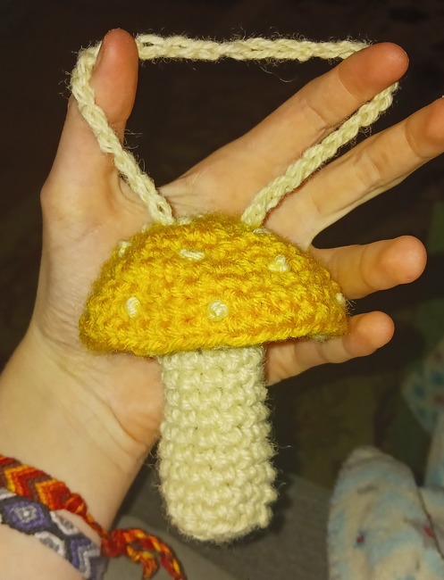 edieisedie's make photo for Lipbalm/Chapstick mushroom holder