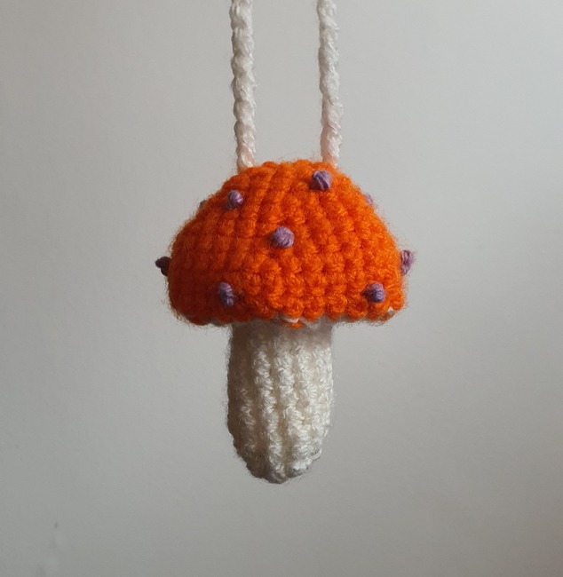 zeddo's make photo for Lipbalm/Chapstick mushroom holder