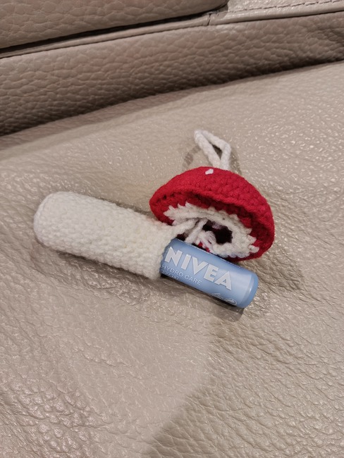 wenmin's make photo for Lipbalm/Chapstick mushroom holder