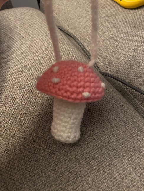 ecxedentesiaxt's make photo for Lipbalm/Chapstick mushroom holder