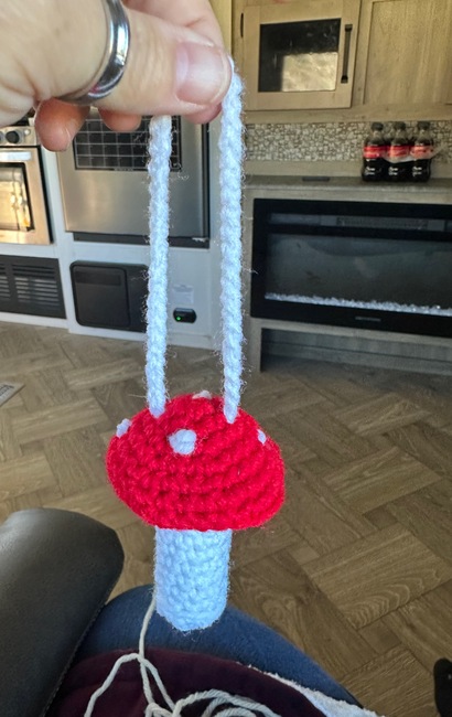 deeh24's make photo for Lipbalm/Chapstick mushroom holder