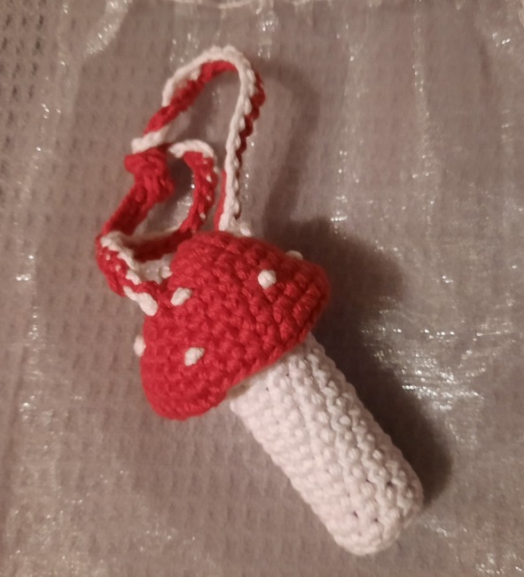 MidnightCrone's make photo for Lipbalm/Chapstick mushroom holder