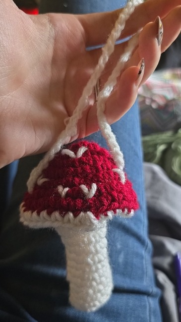 KayWahl's make photo for Lipbalm/Chapstick mushroom holder