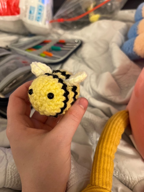 JonDoesCrochet's make photo for Bella the Bee (Keychain)