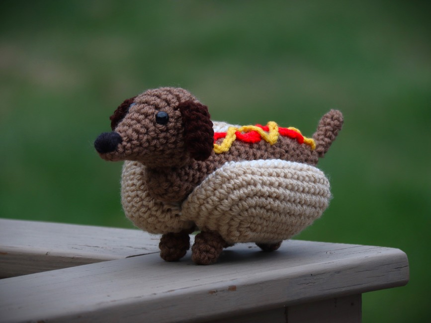 hookingcutecreations's make photo for Hot Dog Dachshund Amigurumi