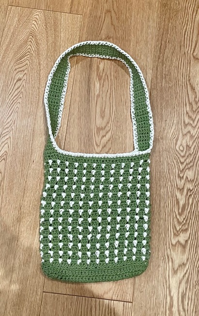 GreenFluffyBee's make photo for Hilltop Bag