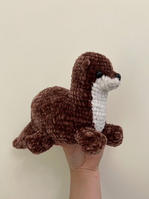 Doggie's make photo for Oswald the Otter (no sew)