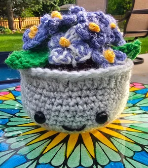 Hydrangea Pot Crochet Pattern: Crochet pattern | Ribblr