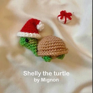 Shelly the turtle - Christmas