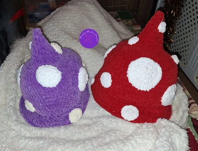 Mushroom hat (2 sizes)