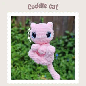 Cuddle Cat (Low-sew)