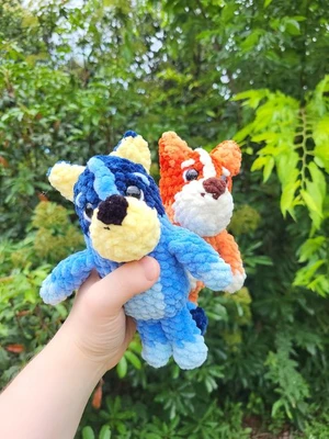 No-Sew Orange and Blue Heelers