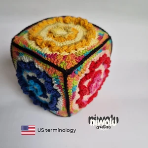 Crochet: Granny square building block with flowers