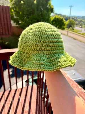 Classic Curly-Brim Bucket Hat
