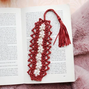 Victorian Jasmine Bookmark Crochet Pattern