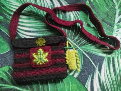 Whimsy simple striped small bag + lip balm holder
