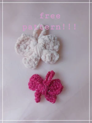Cute crochet bow keychain
