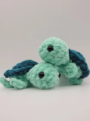 FREE mini sea turtle: Crochet pattern | Ribblr