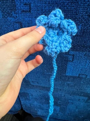 Flower bookmark