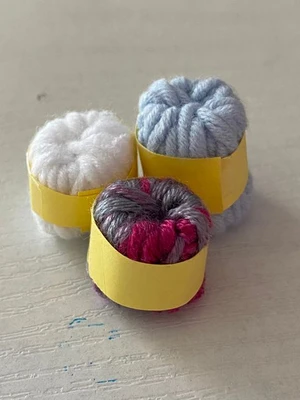Mini yarn skein tutorial