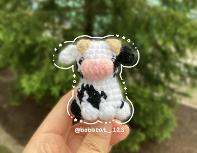 Small Sitting Cow (low sew)