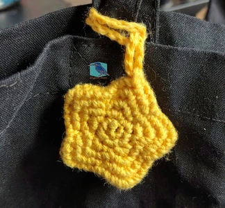 No-Sew Star Keychain
