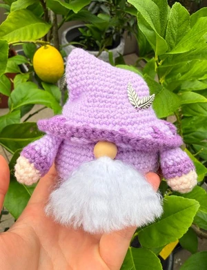 PurpleXLeaves Gnome