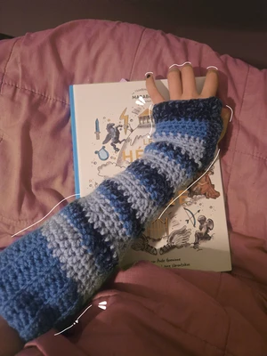 Forearm long gloves no sew