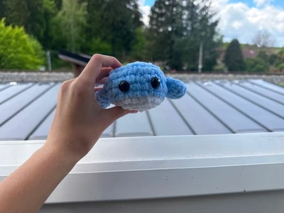 mini WHALE