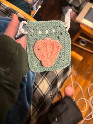 crochet shell drawstring bag