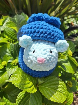Blueberry Mouse Interactive amigurumi beginner crochet kawaii no sew