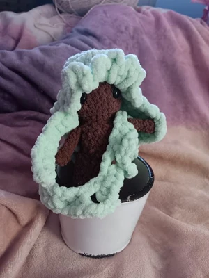 Chibi Bonsai Tree Lady
