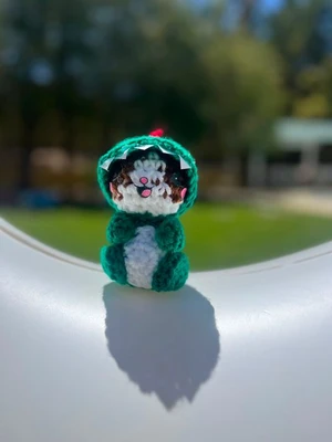 Dino Cat (Lionel in a Gary Suit)