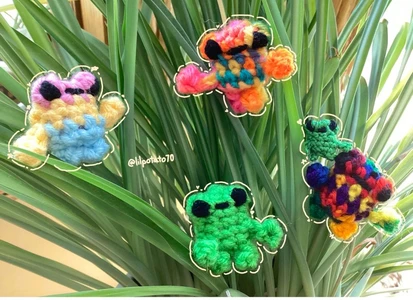 Micro Frog Bud (no sew!)