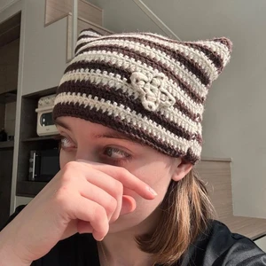 striped cat ear beanie (snug fit)