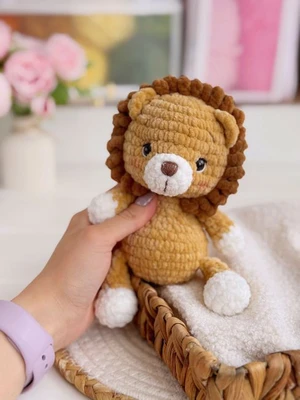 Plushie lion amigurumi crochet pattern