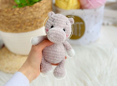Plushie hippo amigurumi crochet pattern