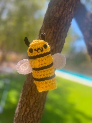 Bumblebee Long Cat