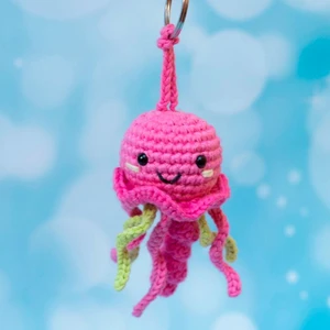 Jellyfish keychain crochet pattern