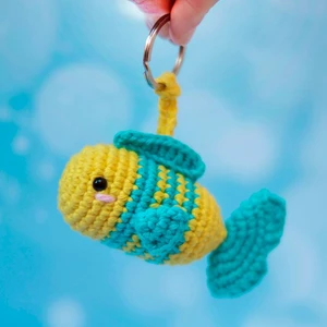 Little fish keychain crochet pattern
