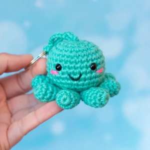 Little Octopus Keychain Crocet pattern