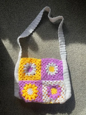 Flower Granny Square Bag