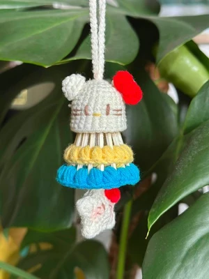 The Bow-tiful Kitten Shuttle (Low sew)