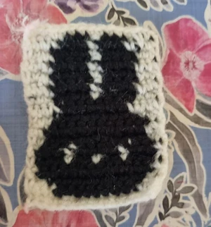 Miffy tapestry crochet