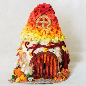 Crochet Autumn Doll House