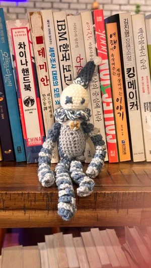 curly the ragdoll clown